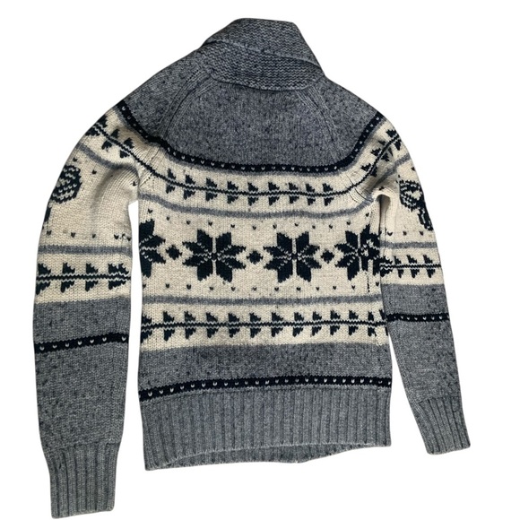 Aritzia TNA Lambswool Knit Sweater – tag Large (Fits Women’s S) - Picture 3 of 5